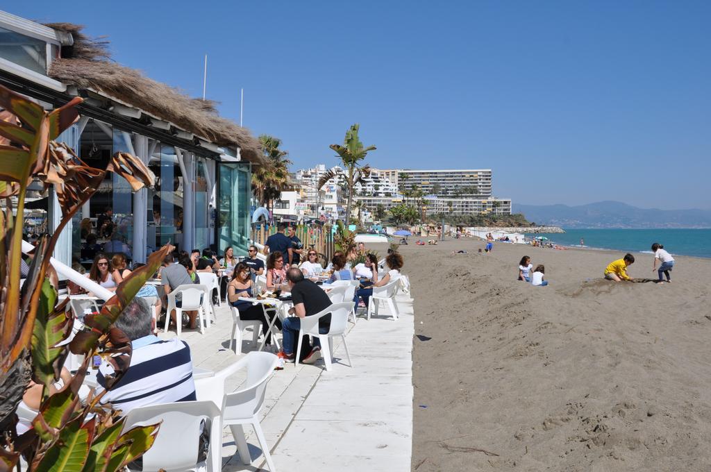 Studio Sea View Terrace توريمولينوس المظهر الخارجي الصورة